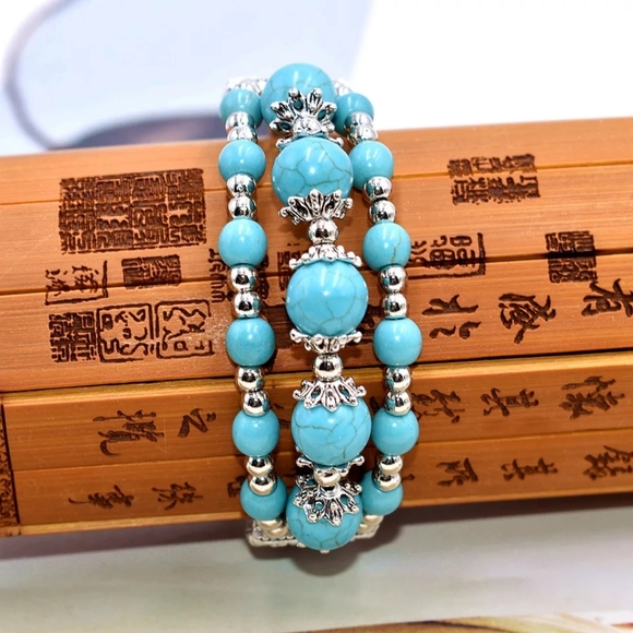 LEAF BOHEMIAN BOHO VINTAGE TURQUOISES BRACELET - Picture 5 of 6